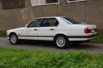 BMW 740i 1992 года (UK)